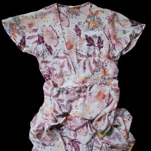 High to low floral blouse